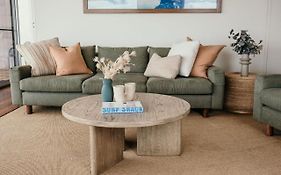 Hearns Beachside Villa 9